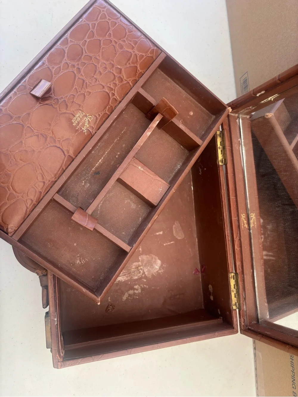 Vintage Shortrip Top Grain Cowhide Train Case